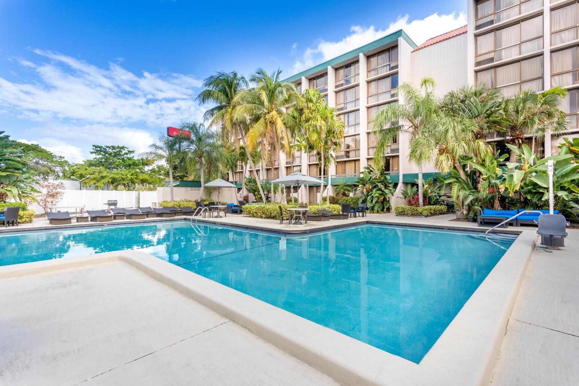 88 Palms Hotel & Event Center 西棕榈滩 外观 照片