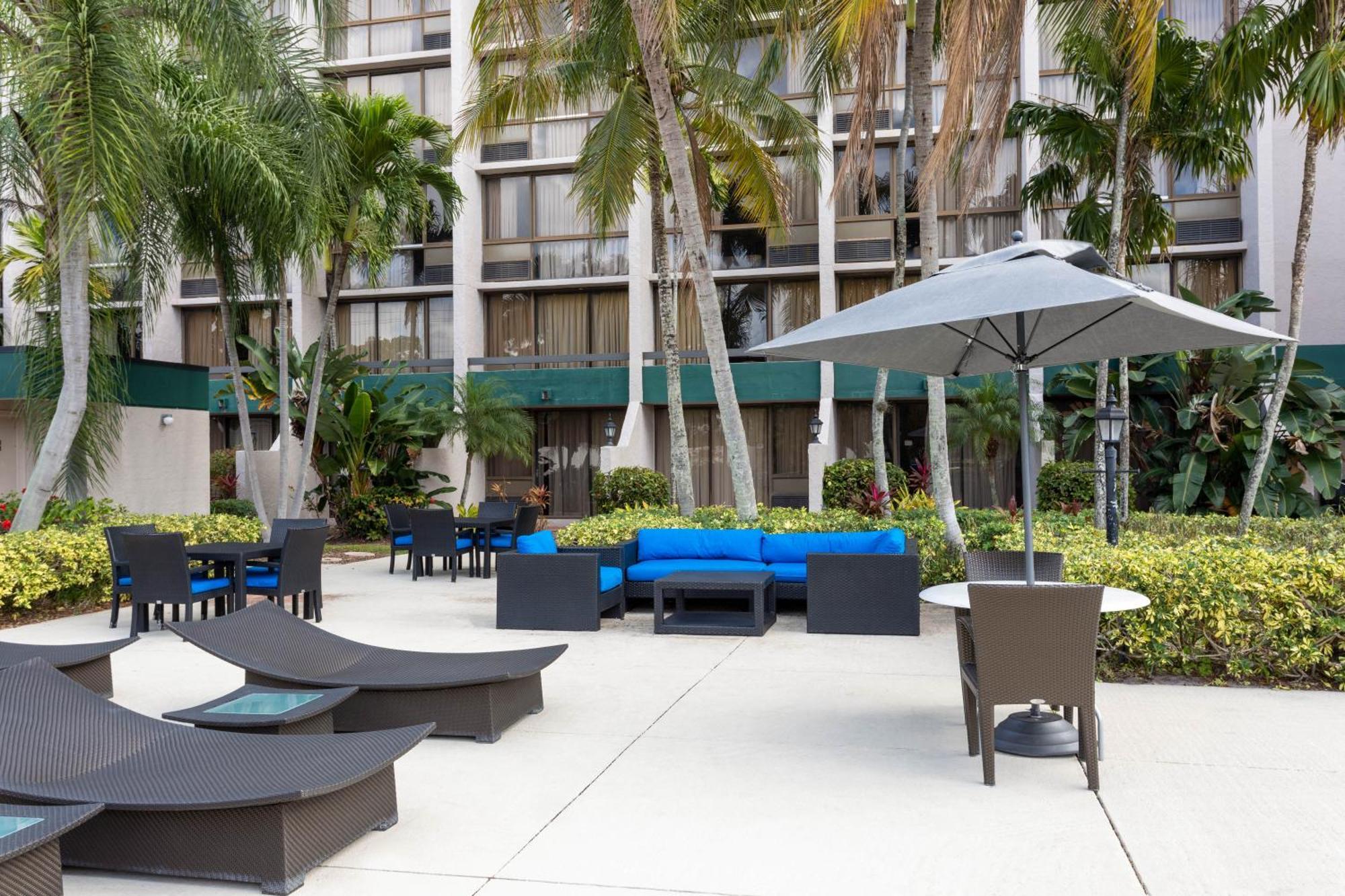 88 Palms Hotel & Event Center 西棕榈滩 外观 照片
